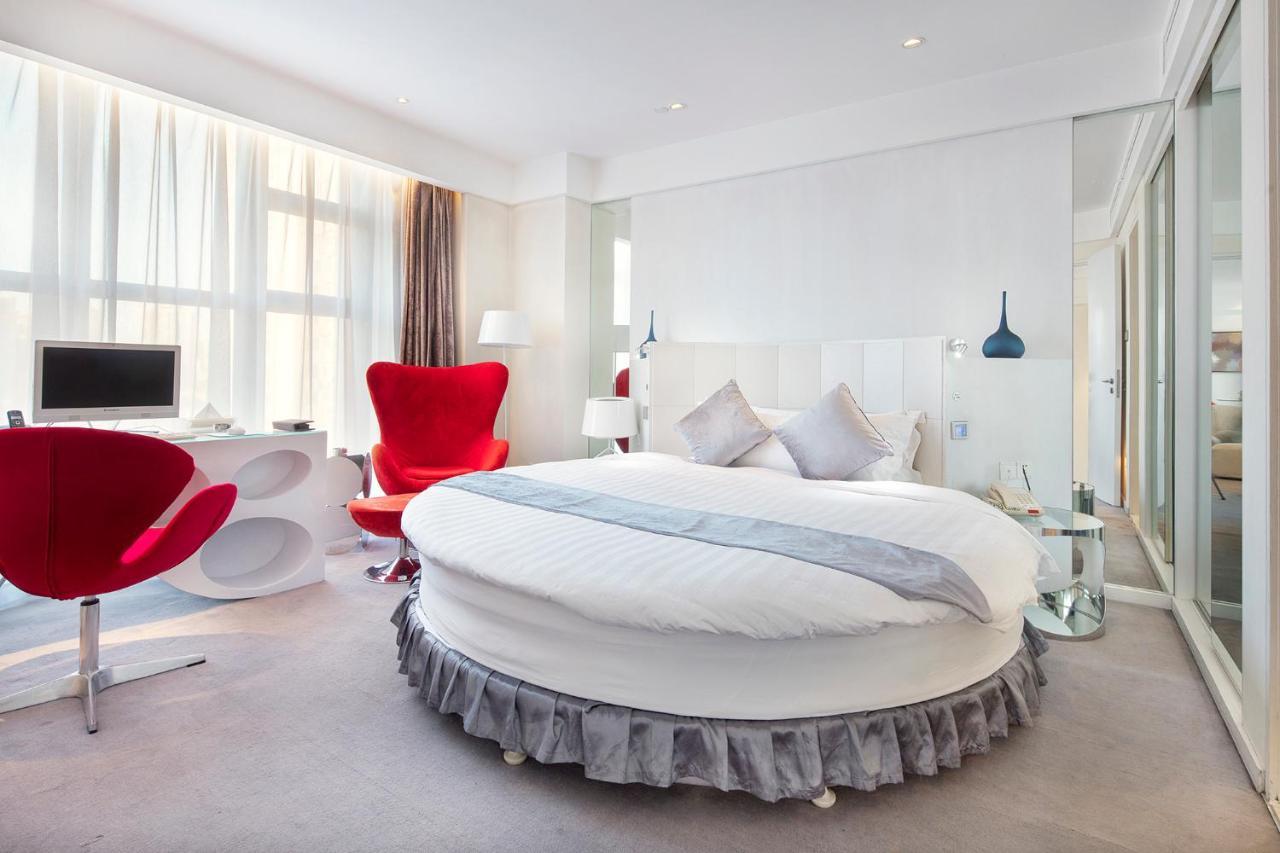 Christian'S Hotel Luoyang ลั่วหยาง ภายนอก รูปภาพ
